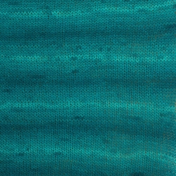DROPS Fabel long print 918 - smaragdy